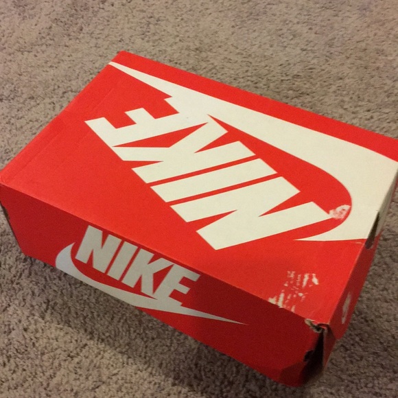 Nike Air Max 90 Premium Shoes Sneakers new 333888 035 black hologram Men’s 9.5 - Picture 10 of 16